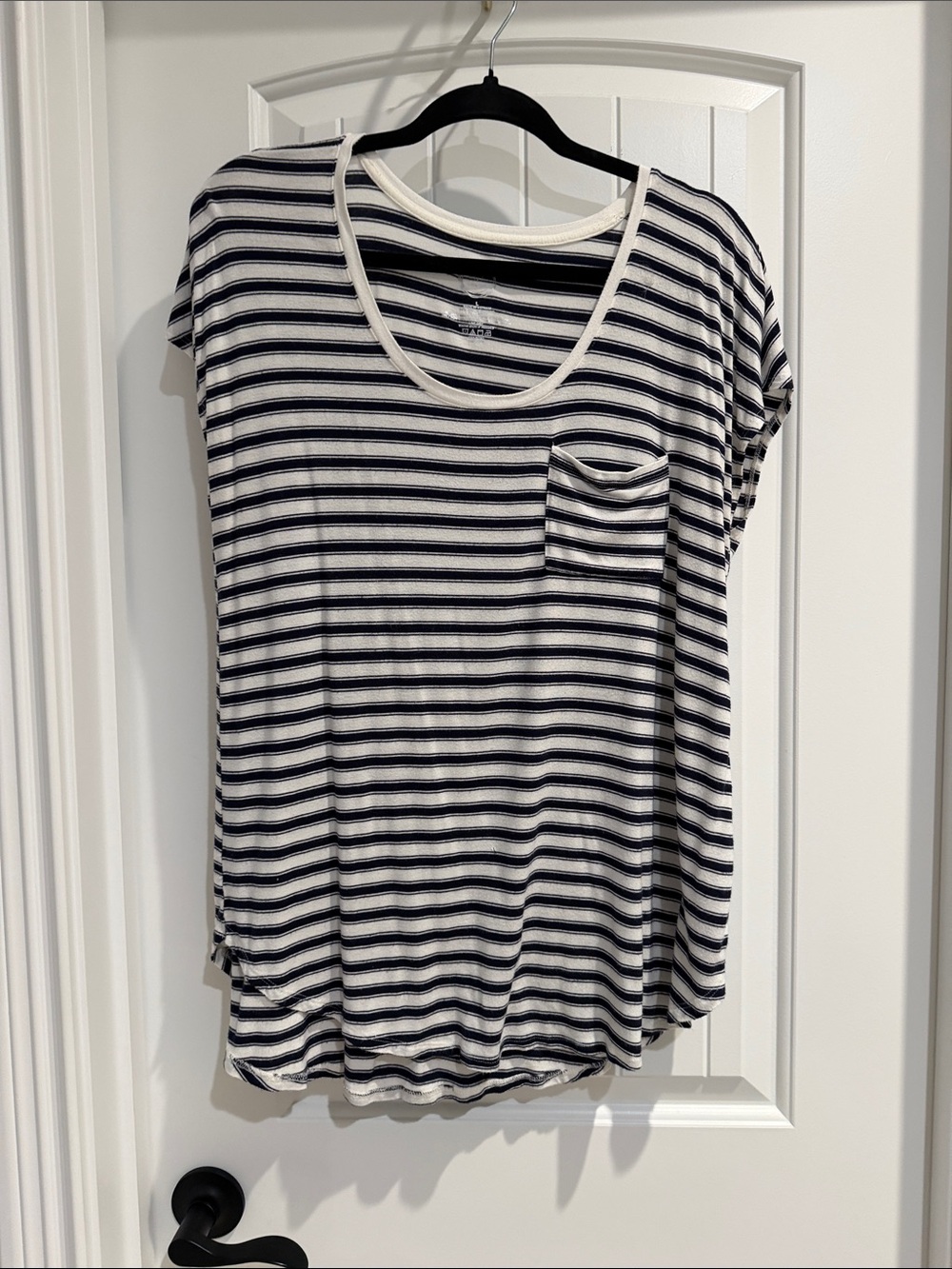 Striped Scoop Neck Short Sleeve Tee - Navy & White
